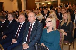 Alternatywny tekst z opisem obrazu.