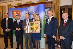 Alternatywny tekst z opisem obrazu.