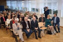 Alternatywny tekst z opisem obrazu.