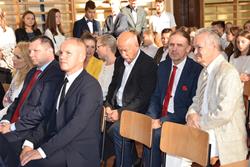 Alternatywny tekst z opisem obrazu.