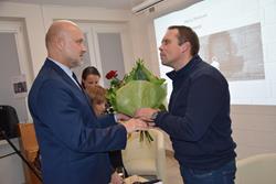 Alternatywny tekst z opisem obrazu.