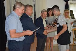 Alternatywny tekst z opisem obrazu.