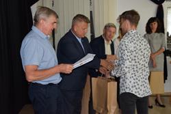 Alternatywny tekst z opisem obrazu.