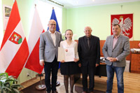 Alternatywny tekst z opisem obrazu.