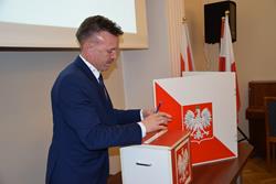 Alternatywny tekst z opisem obrazu.