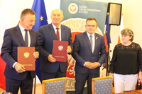 Alternatywny tekst z opisem obrazu.