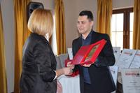 Alternatywny tekst z opisem obrazu.