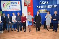 Alternatywny tekst z opisem obrazu.