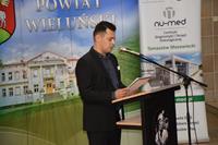 Alternatywny tekst z opisem obrazu.