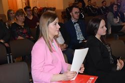 Alternatywny tekst z opisem obrazu.